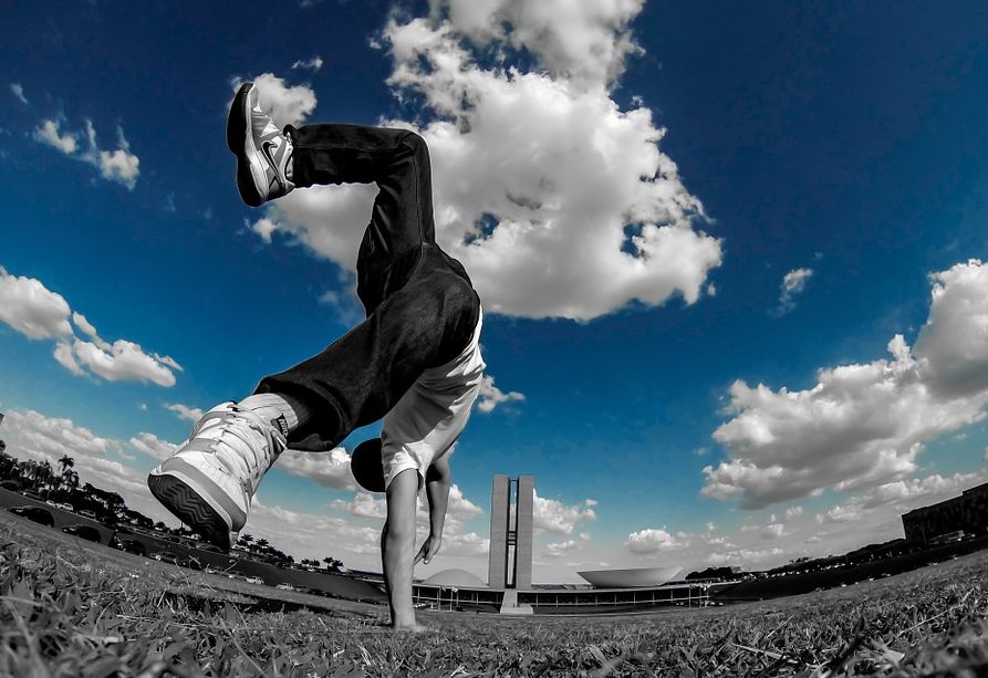 jrs极致体育：极限运动新境界——JRS极致体育